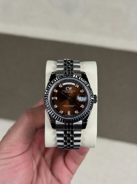 Chocolate Diamond Dial